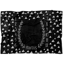 Black Monochrome Triangles No Name