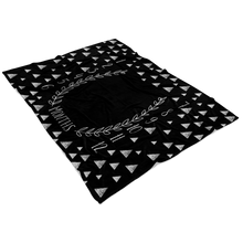 Black Monochrome Triangles No Name